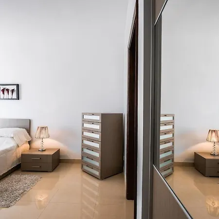 Apartment Seaview Flat In Mellieha's Heart Is-Sellum