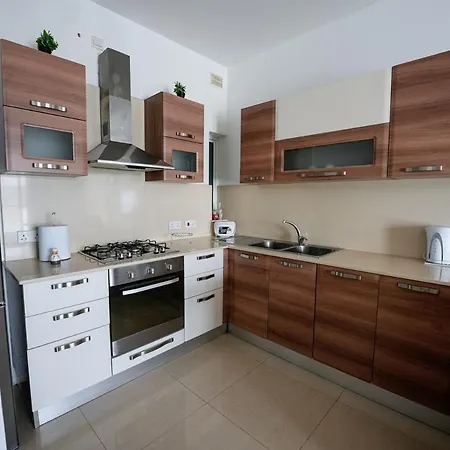 Seaview Flat In Mellieha's Heart Apartment Is-Sellum