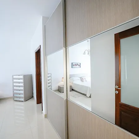 Seaview Flat In Mellieha's Heart Apartment Is-Sellum