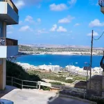 Seaview Flat In Mellieha's Heart Apartamento