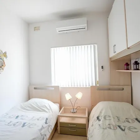 Seaview Flat In Mellieha's Heart * Is-Sellum