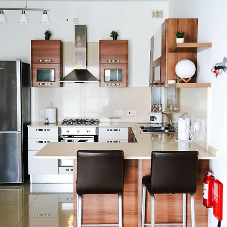 Seaview Flat In Mellieha's Heart * Is-Sellum