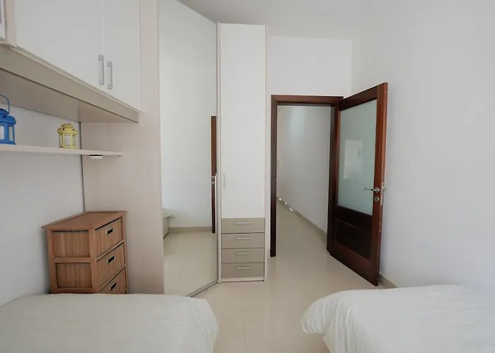 Seaview Flat In Mellieha's Heart * Is-Sellum