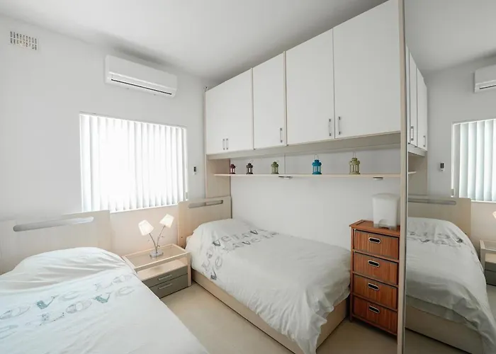 Seaview Flat In Mellieha's Heart 아파트 Is-Sellum