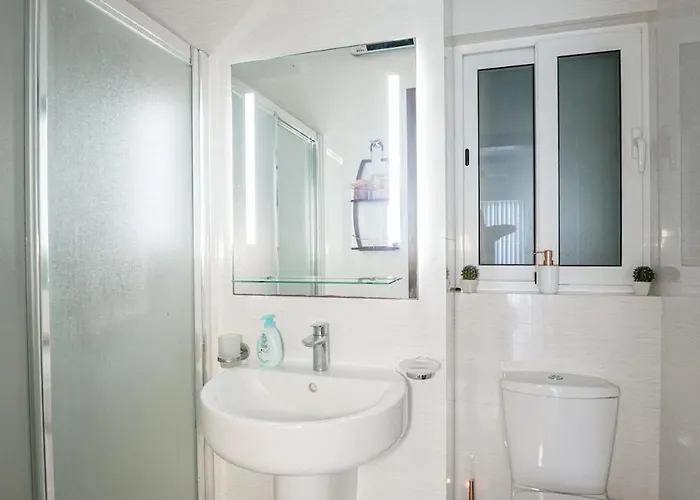 아파트 Seaview Flat In Mellieha's Heart *